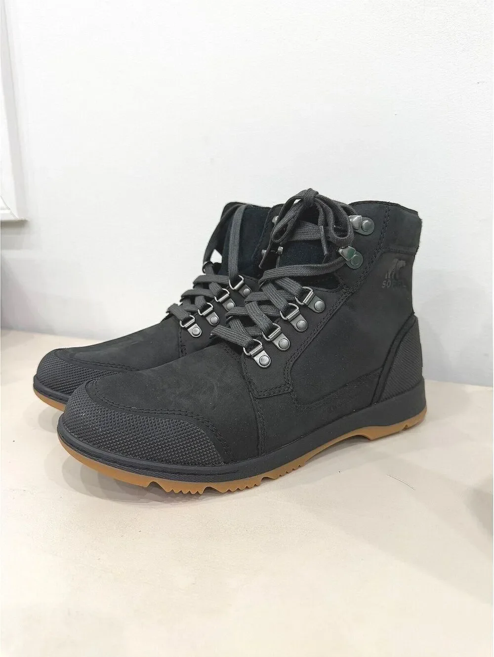 Sorel Ankeny II Men's Waterproof Black Leather Hiking Boots Size 7.5